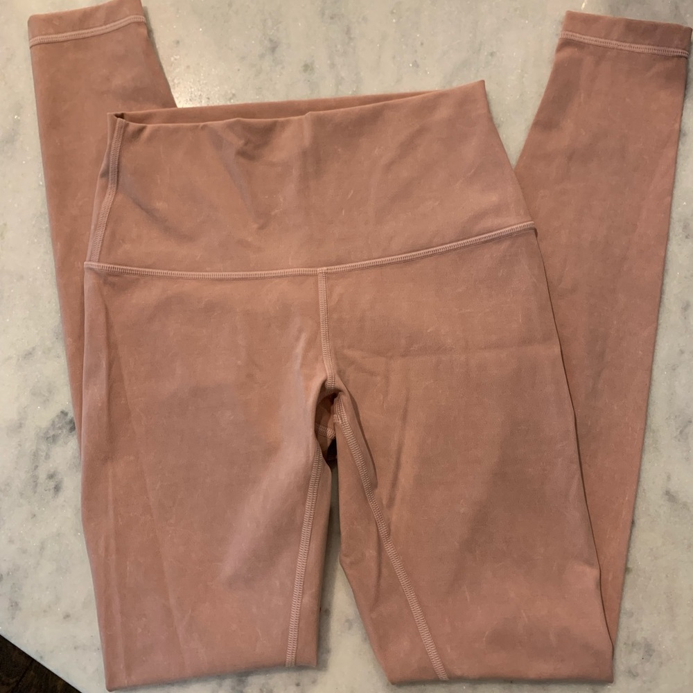 Lululemon Wunder Under Leggings